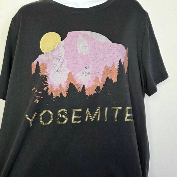 Maurices Yosemite Graphic Tee Shirt Black 1X - Picture 2 of 6